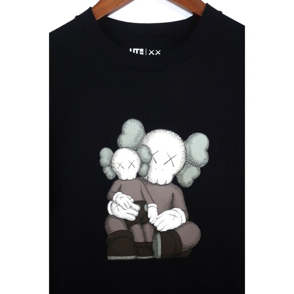 UT Uniqlo Kaws XX Elephants Cotton Exclusive Companion T Tee Shirt Black XXS - Picture 5 of 8